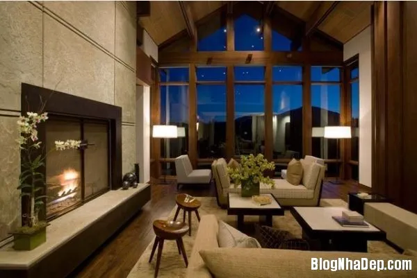 Bố trí cửa sổ rộng cho phòng khách thêm chan hòa với tự nhiên