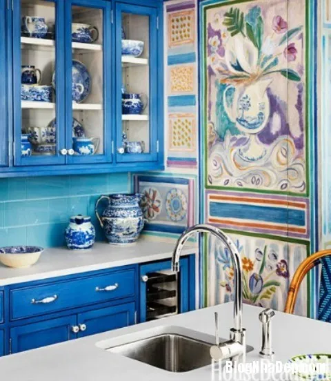 Phòng bếp bắt mắt với gam màu xanh blue ở New York