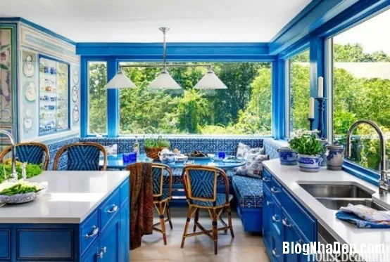 Phòng bếp bắt mắt với gam màu xanh blue ở New York